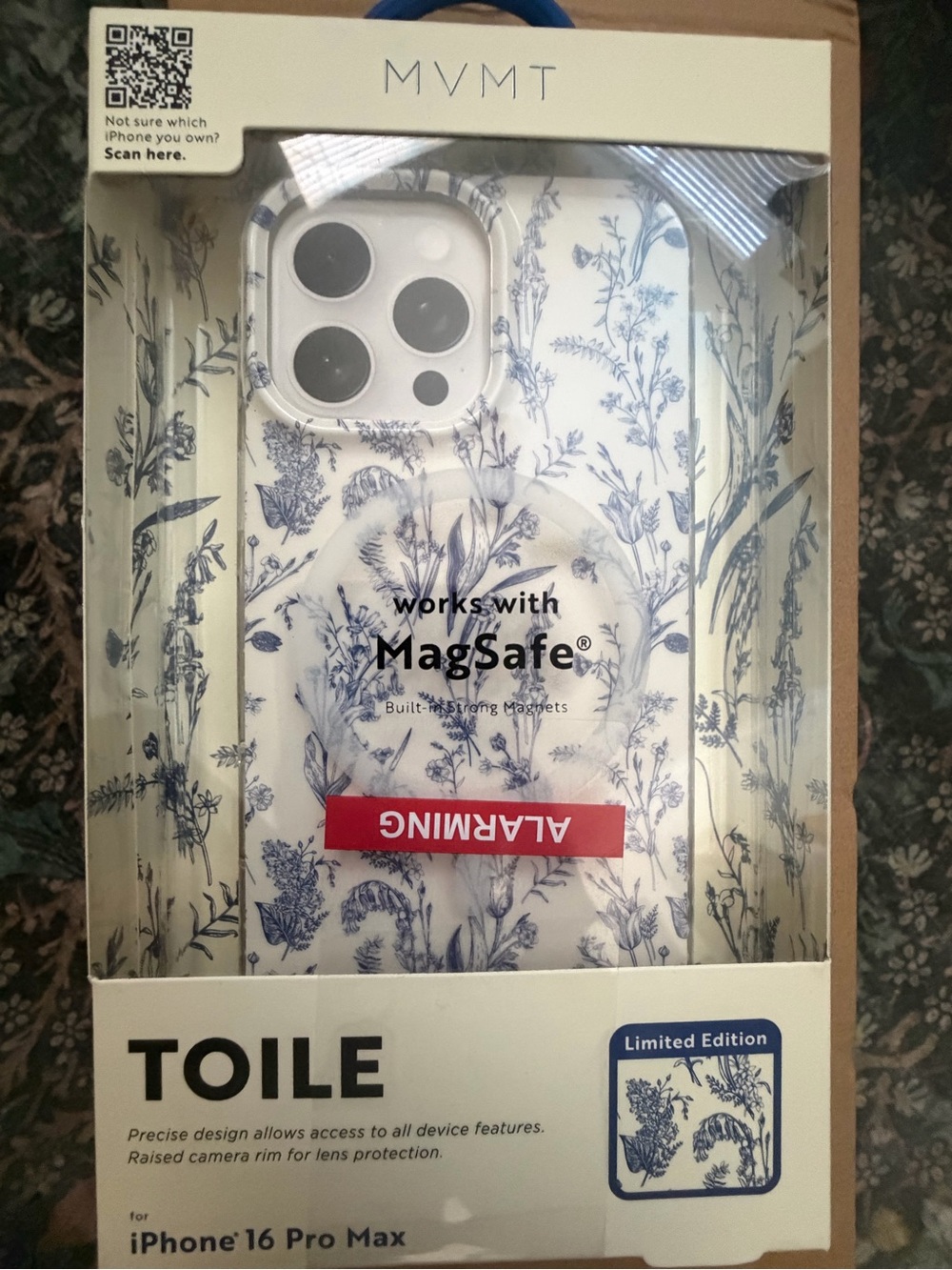 MVMT Toile Floral iPhone 16 Pro Max Case - White & Blue